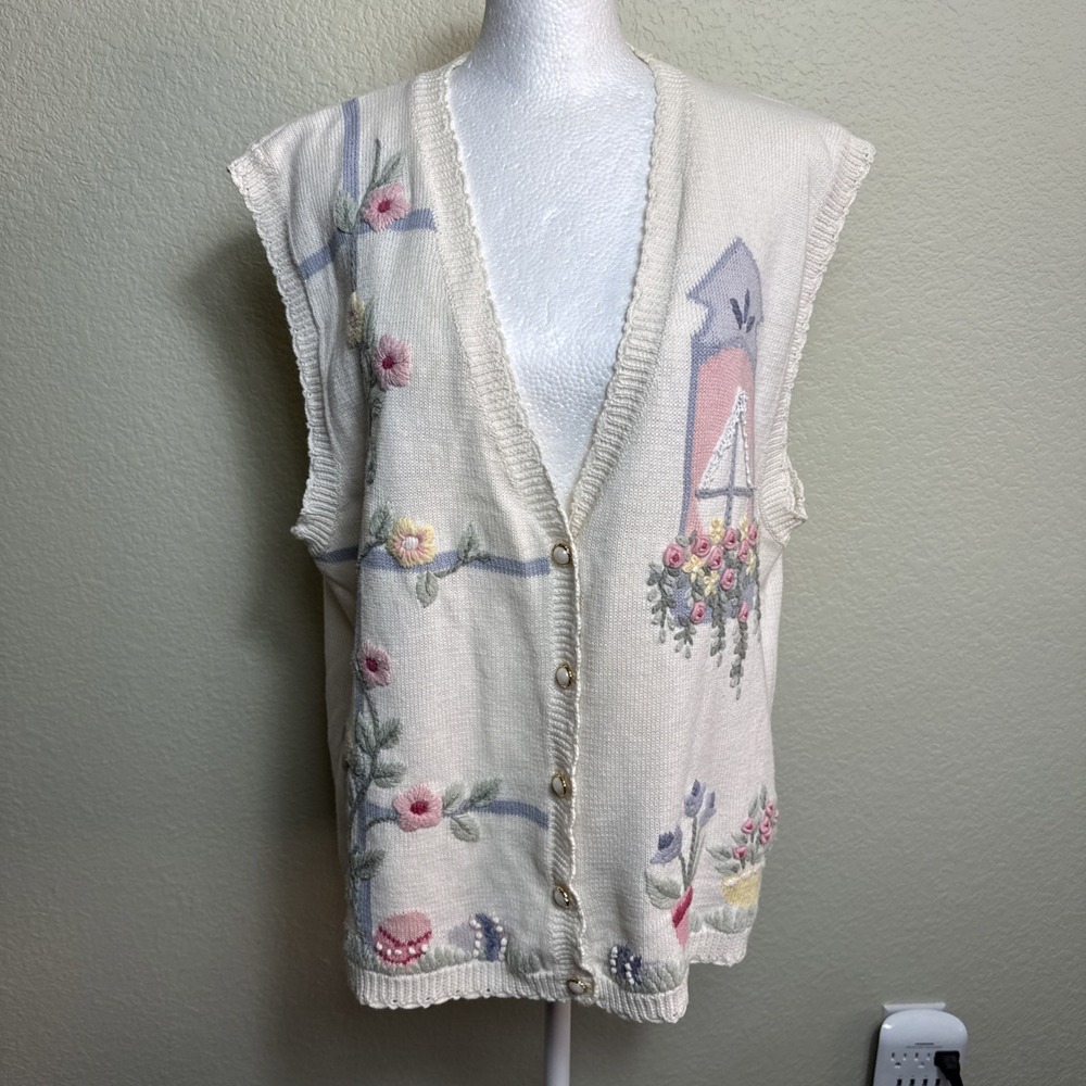 Koret Sweater Vest Size XL Cottagecore Retro Grandmacore Embroidered Floral